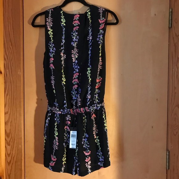 BCBGMAXAzria Floral Romper, NWT, Size XS - Picture 2 of 16